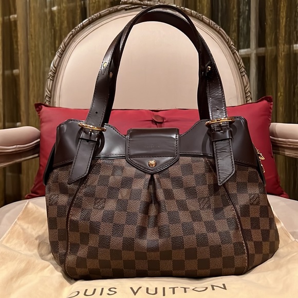 Louis Vuitton Authentic Damier SISTINA PM Shoulder Bag Like New - Picture 3 of 17